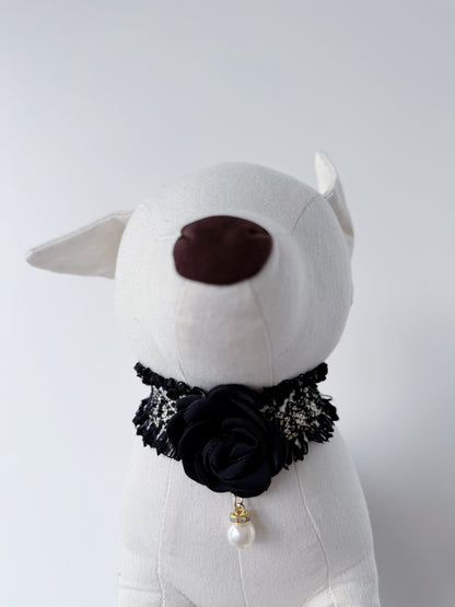 Tweed Flower Collar